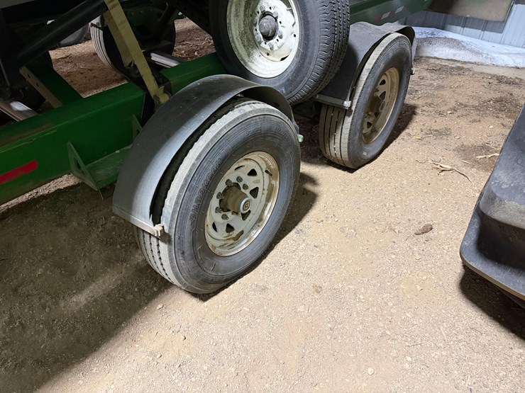 dose-head-hunter-header-trailer-image-4