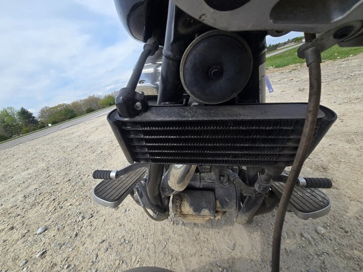 #23348-•-2006-victory-kingpin-motorcycle-image-22