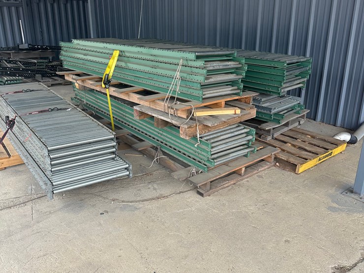 unused-(30)-section-1-1/4"-steel-roller-roach-conveyors-&-(31)-section-round-ball-roach-conveyor-panels-image-2