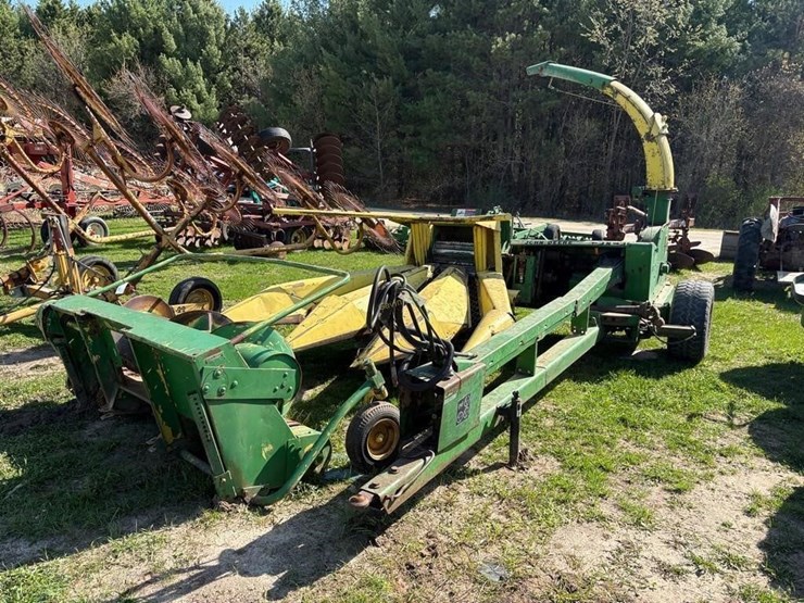 john-deere-3970-image-1