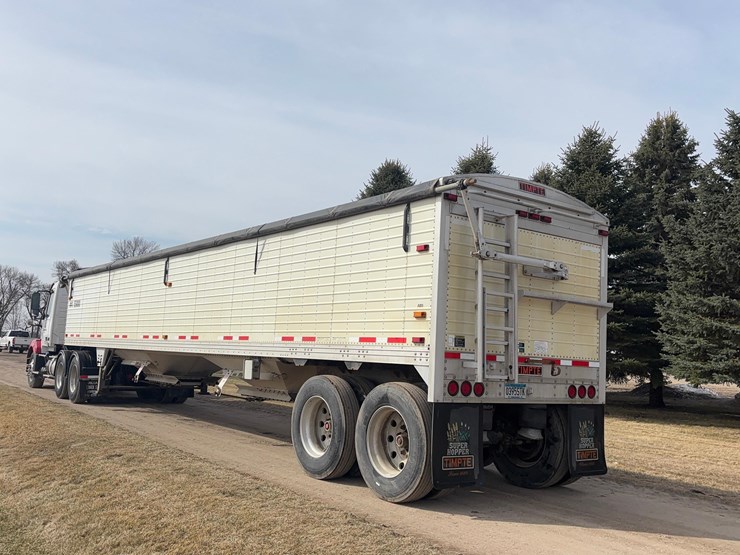 2013-timpte-super-hopper-image-2