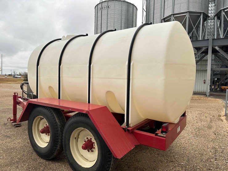 2019-heartland-ag-systems-ag116-fertilizer-caddy-image-4