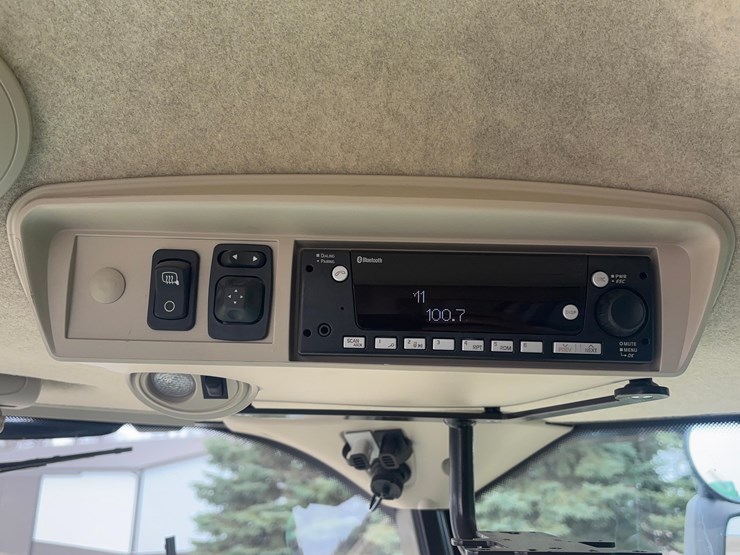 2023-john-deere-s780-image-48