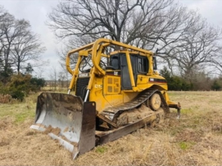 caterpillar-d6r-image-1