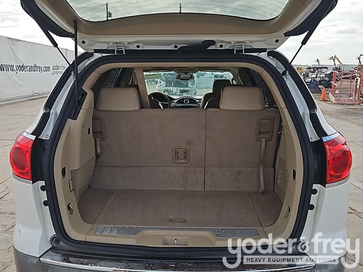 2008-buick-enclave-cxl-image-14