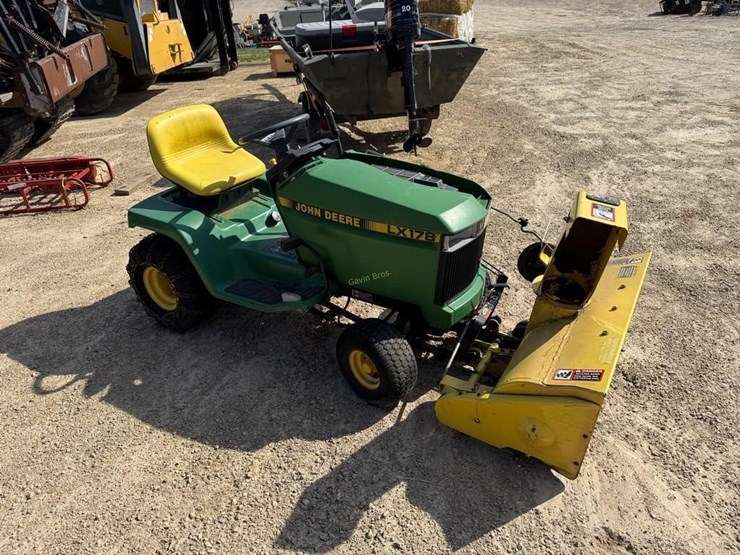 john-deere-lx178-image-4