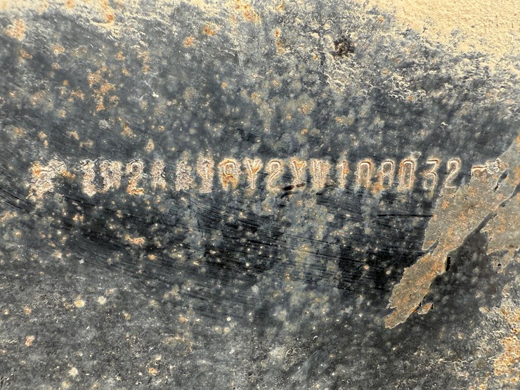 1999-mack-ch613-image-32