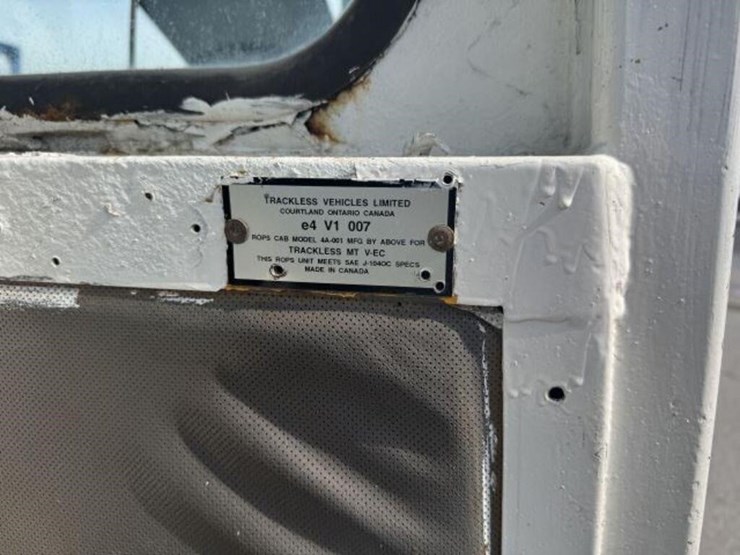 1996-trackless-mt5t-image-23