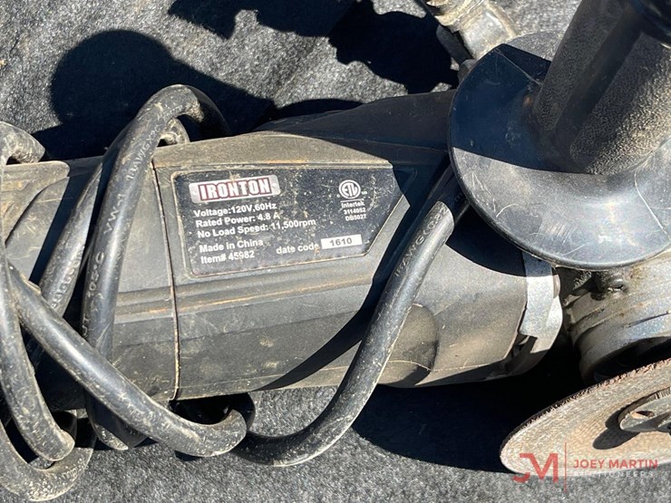 ironton-120v-grinder-image-3