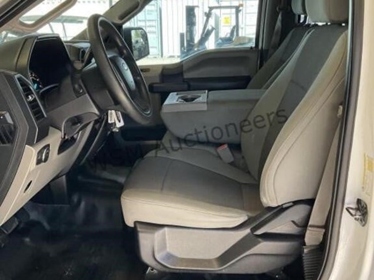 2015-ford-f150-image-23