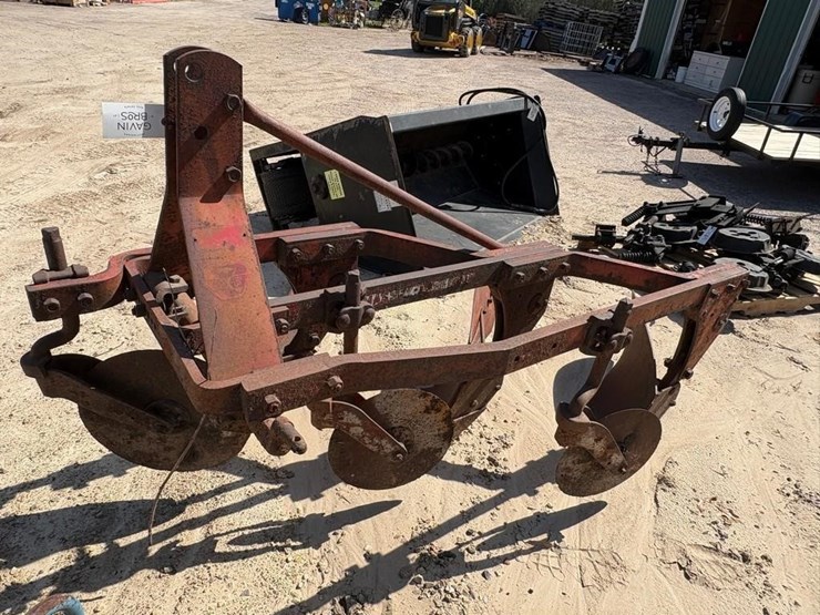 massey-ferguson-3-image-3