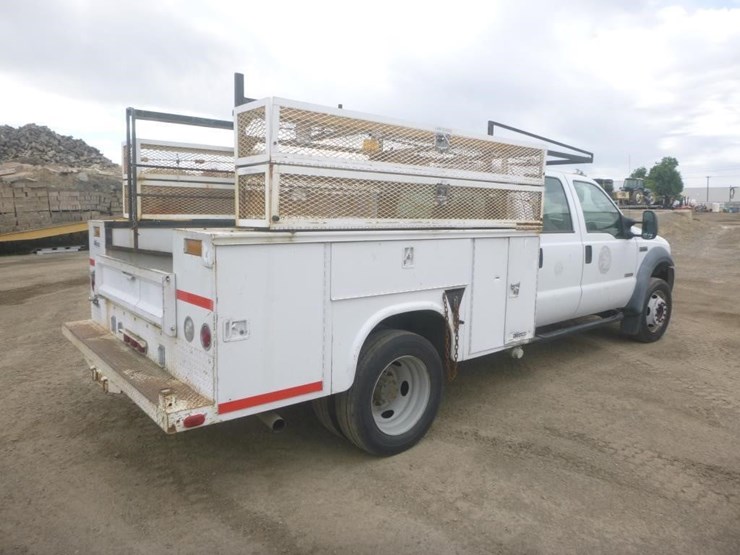 2006-ford-f450-image-3
