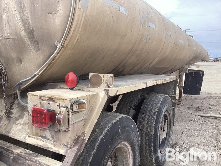 1965-fruehauf-trailer-image-20