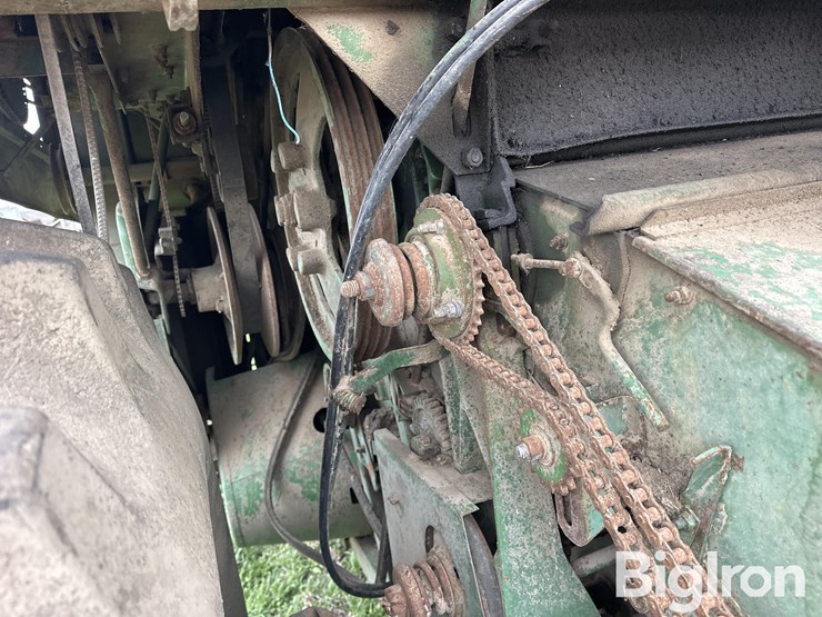 1975-john-deere-6600-image-13