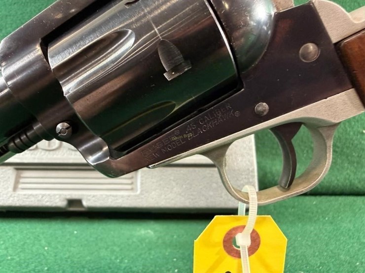 ruger-new-model-blackhawk-45cal-revolver-image-13