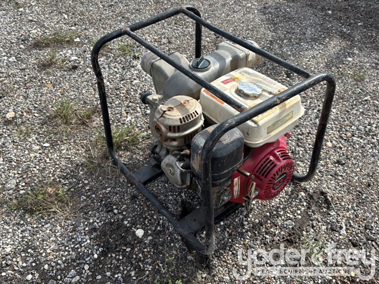 2014-honda-wt30x-image-5