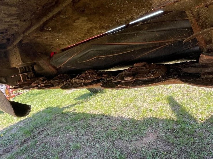 hesston-1363-image-7