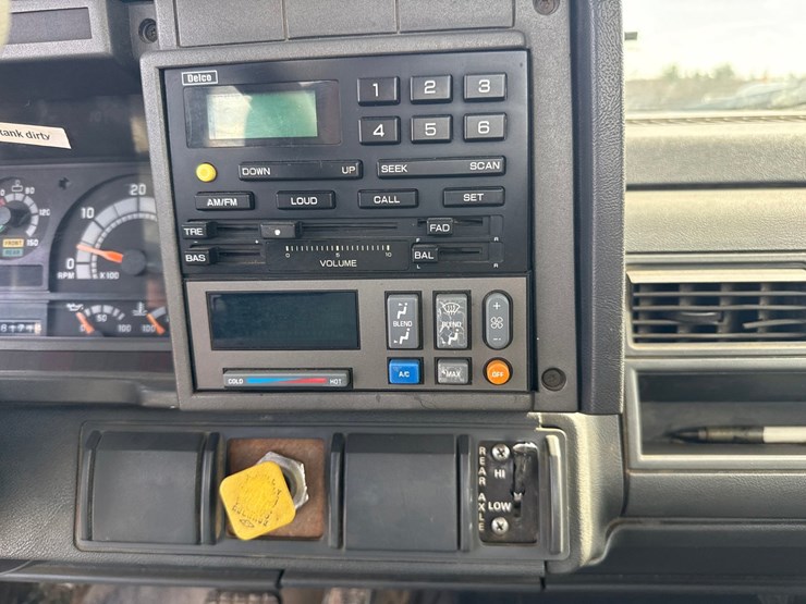 gmc-topkick-c8500-image-51