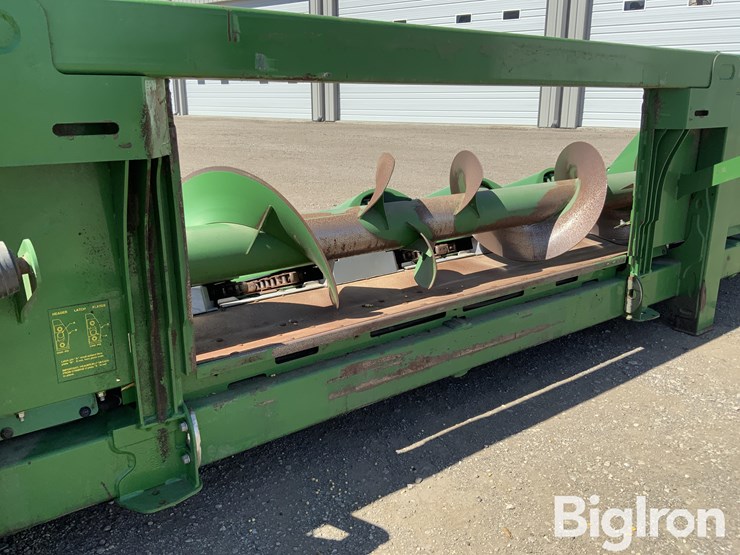 2013-john-deere-608c-image-14