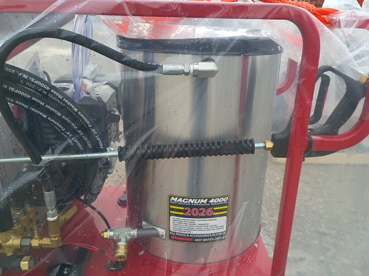 #24437-•-2026-magnum-4000-series-gold-hot-pressure-washer-image-12