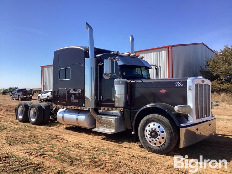 2008-peterbilt-389-image-3