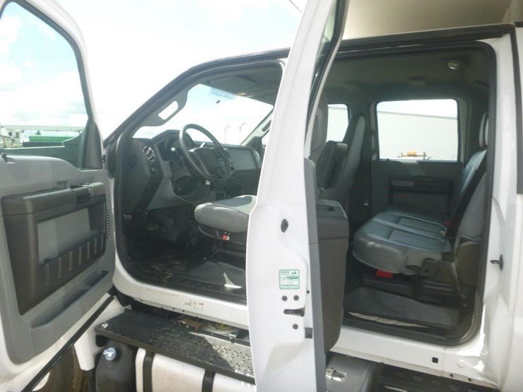 2016-ford-f650-xlt-image-12