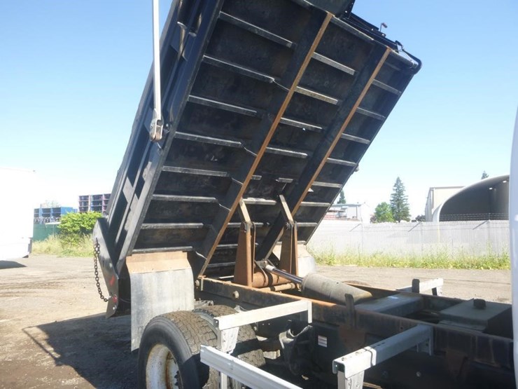 2015-ford-f750-image-10