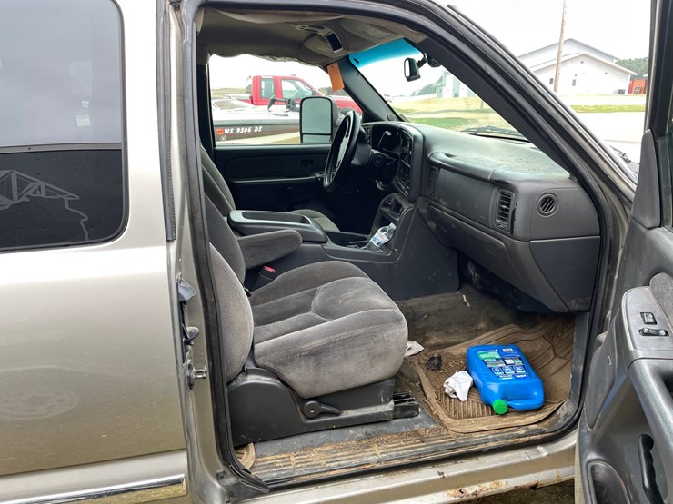 2003-gmc-sierra-2500-image-20