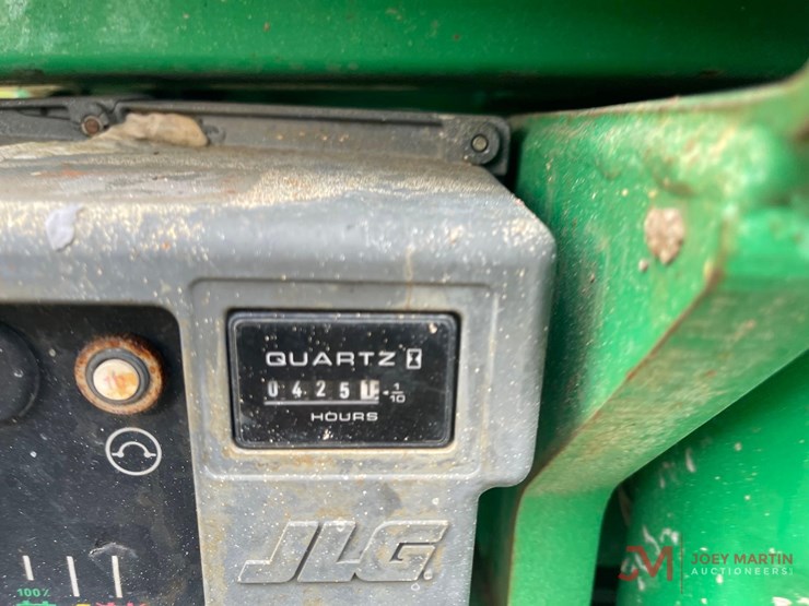 2013-jlg-1930es-image-13