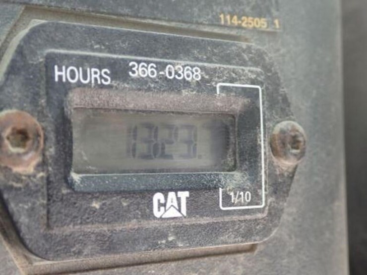 2009-caterpillar-232b-image-14