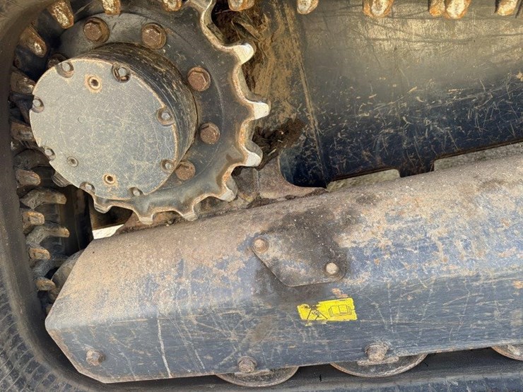 2015-kubota-svl75-2-image-8