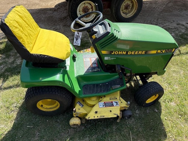 john-deere-lx178-image-5