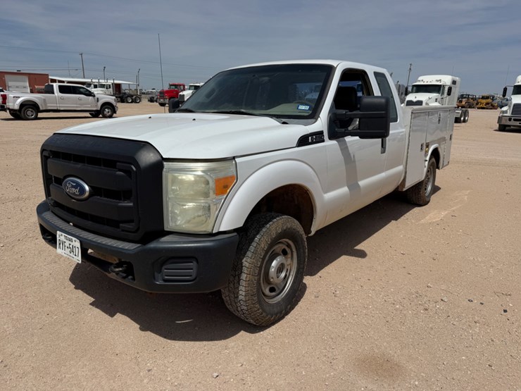 2011-ford-f250-image-1