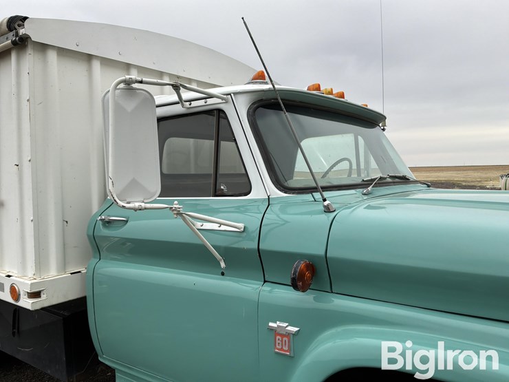 1964-chevrolet-c65-image-12