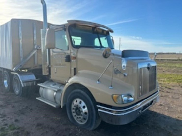 2007-international-9200i-image-1