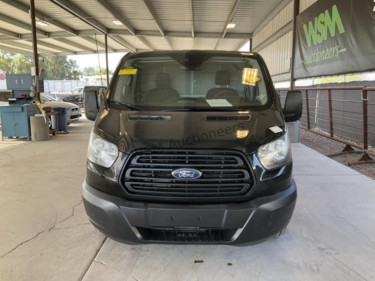 2019-ford-transit-image-3
