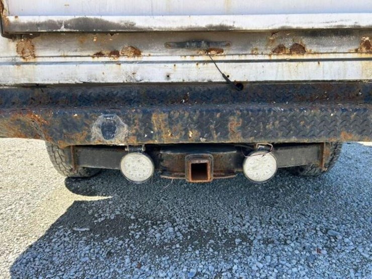 2010-ford-f250-xl-image-59