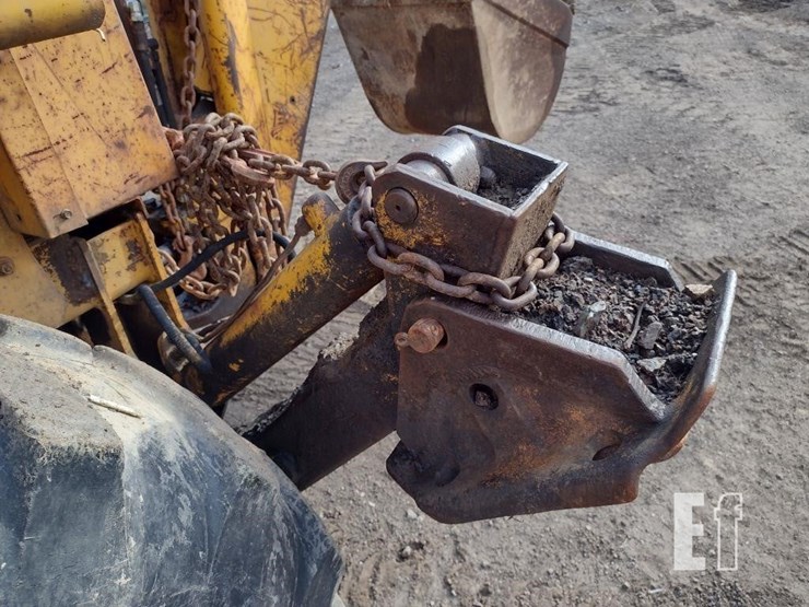 deere-310-image-16