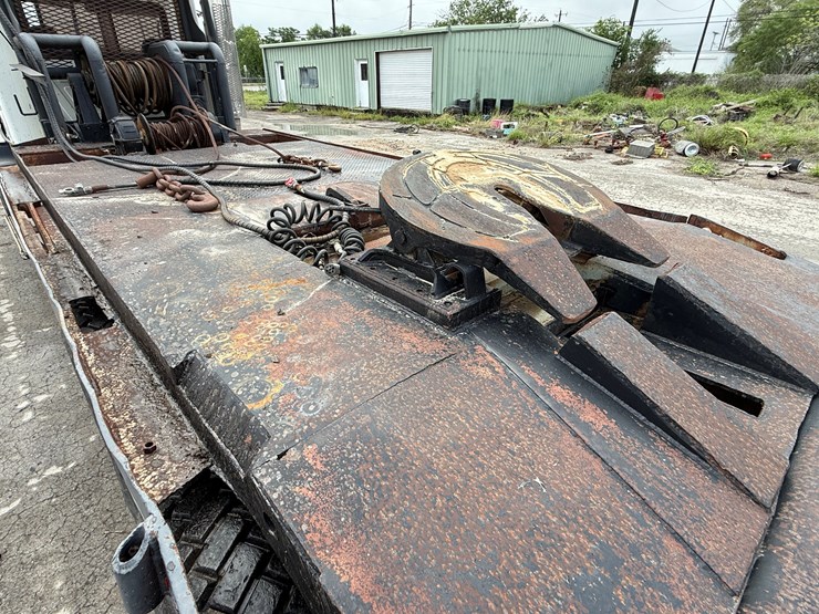 1999-mack-ch613-image-11