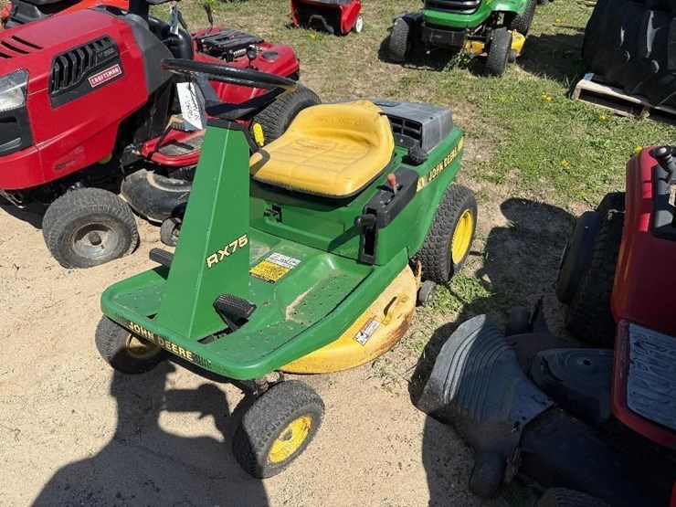 john-deere-la-image-2