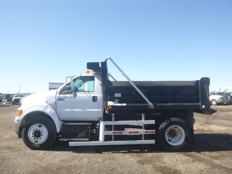 2015-ford-f750-image-5