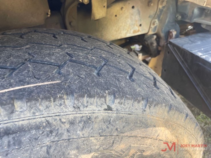 1996-mack-rd688s-image-7