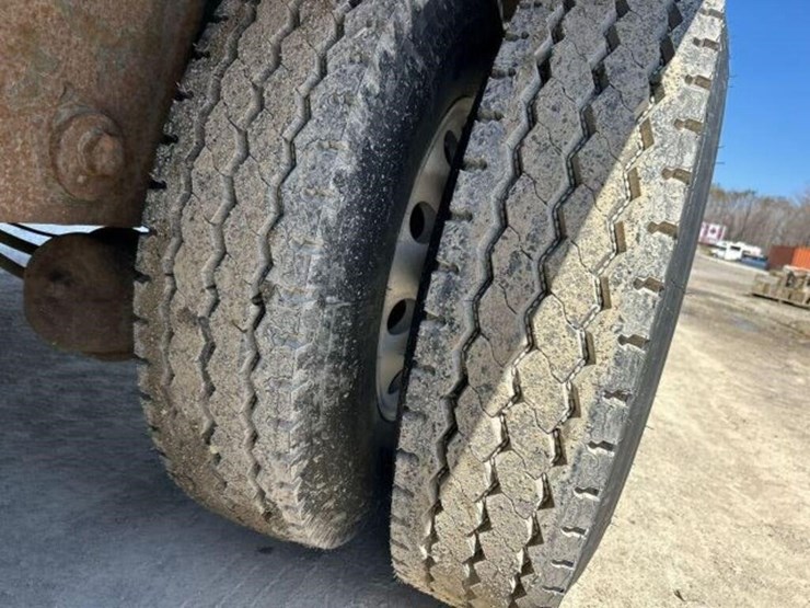 2008-titan-53-ft-image-30