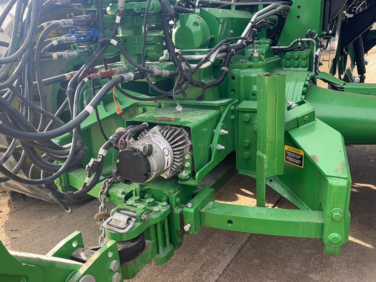 2023-john-deere-9rt-570-image-15