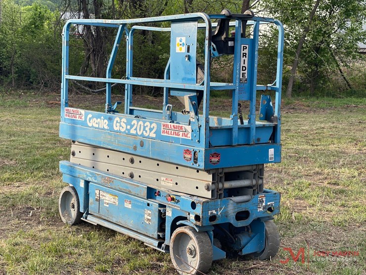 2003-genie-gs2032-image-1