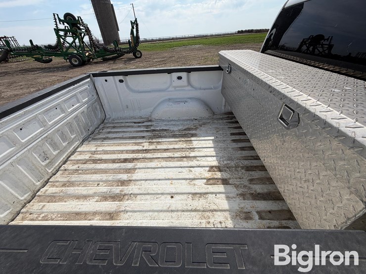 2014-chevrolet-silverado-1500-image-12