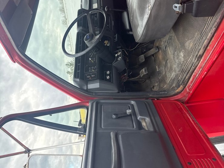 1989-ford-f800-image-59