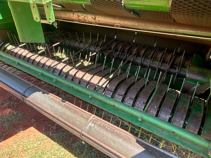 john-deere-569-image-10