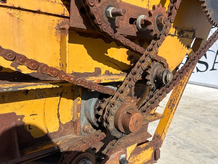 knight-big-auggie-14-image-31