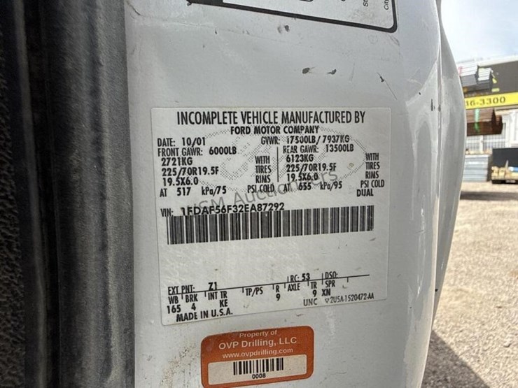 2002-ford-f550-image-15